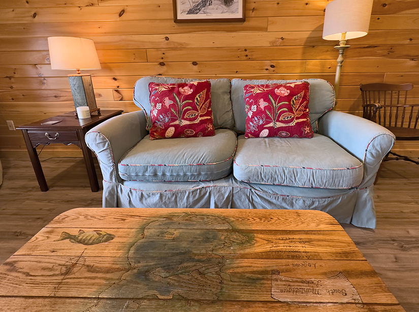 Sunken Island Cottage Living Room